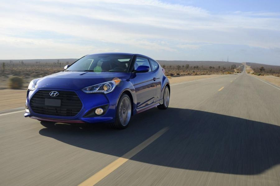 Hyundai Veloster Turbo R-Spec 2014 года  (фото 25 из 40)